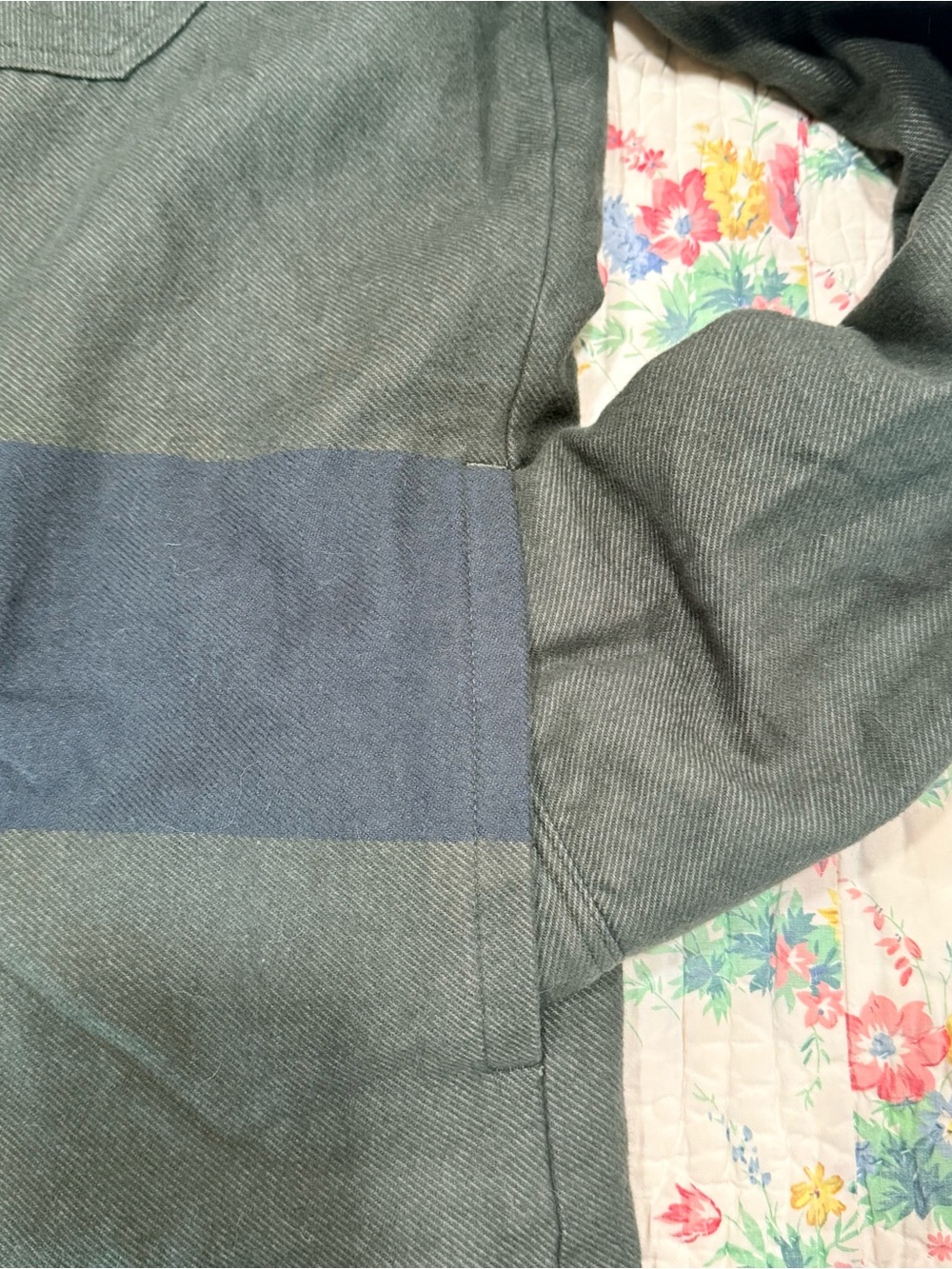 Patagonia Insulated Fjord Flannel Shirt Jacket Men’s L Olive Green - Picture 4 of 10